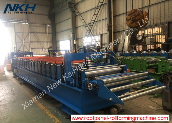 Roll forming machine, panel machine, Trimdeck 760, Roof panel, in buildings