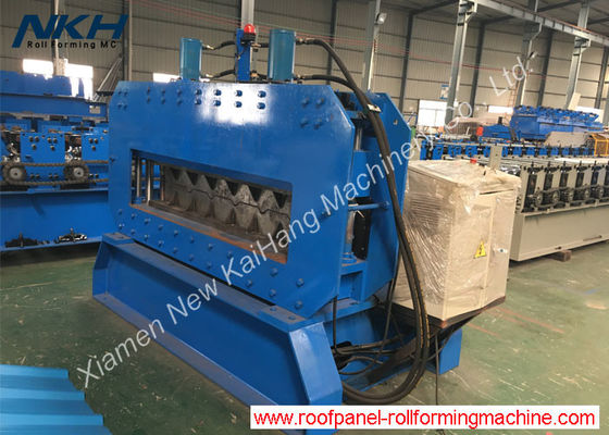 Hydrauliczna zakrzywiona maszyna do formowania rolek dachowych o szerokości 1200 mm z silnikiem Siemens Servo