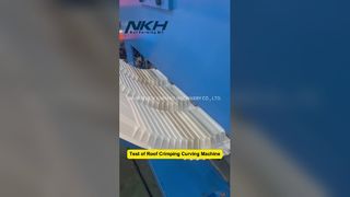 Automatyczna maszyna do zagniatania i zaginania pokryć dachowych